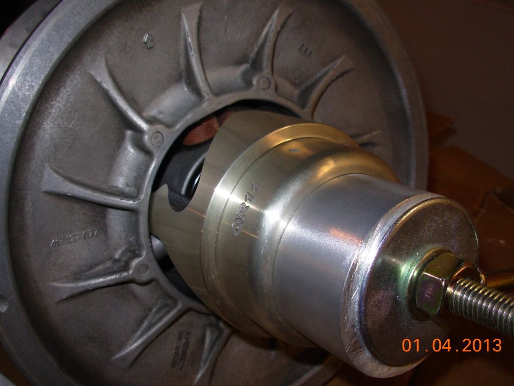 How to replace the rollers/helix change on a QRS Secondary SkiDoo